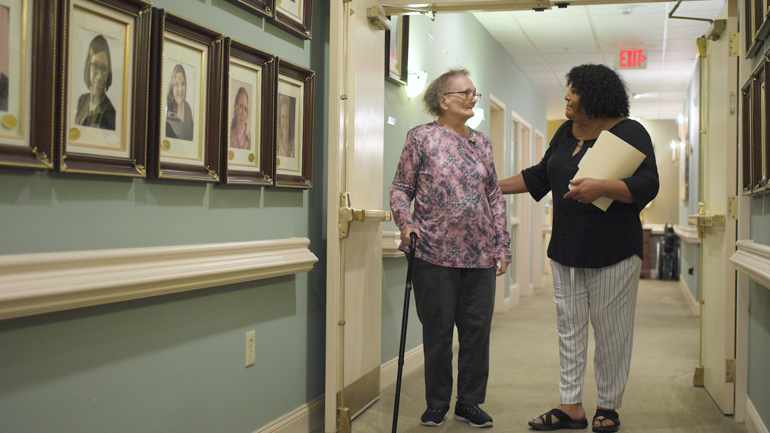 Asheville-residents-and-staff-13