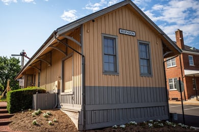 The historic Herndon Depot sits in the heart of walkable Downtown Herndon, just minutes from Arbor Terrace Herndon, an independent living Herndon VA community among the walkable retirement communities Fairfax County offers.