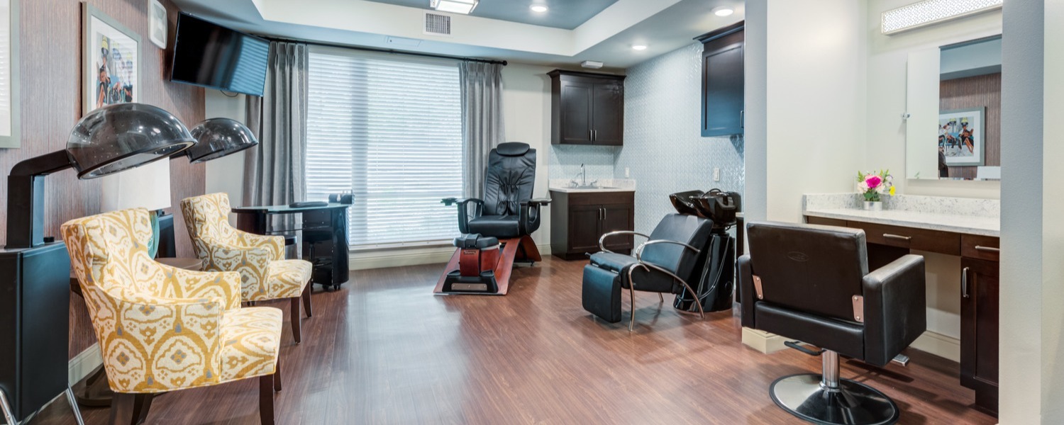 Arbor Terrace Lakeway-Parlor