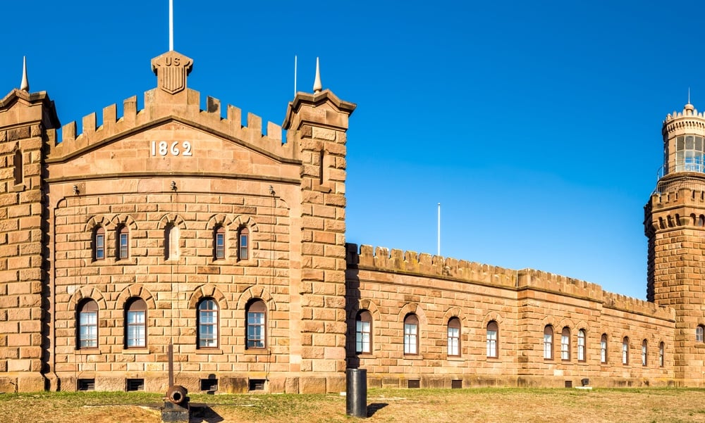 Middletown_TwinLights