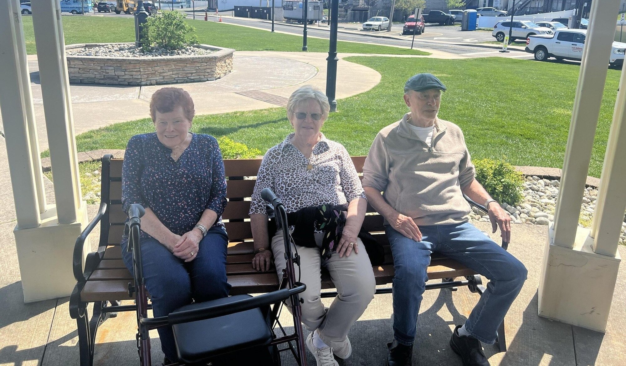 Middletown_Residents hanging out on a bench-2