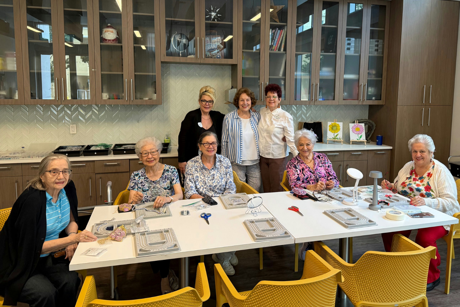 Mirabelle - jewelry making - Social