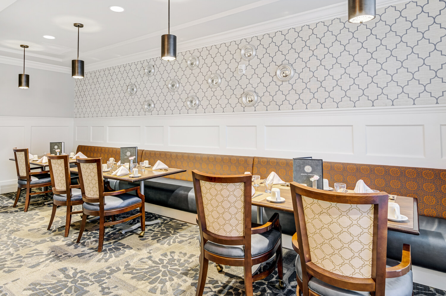 Arbor Terrace Norwood Dining Room