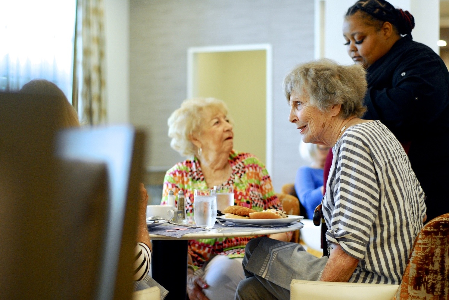 Opus East Memphis ladies dining