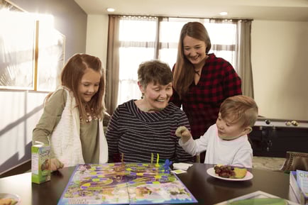 18_11_28_The_Arbor_TomSanders_1946_BBC-1