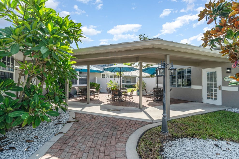 fort-myers-exterior-5