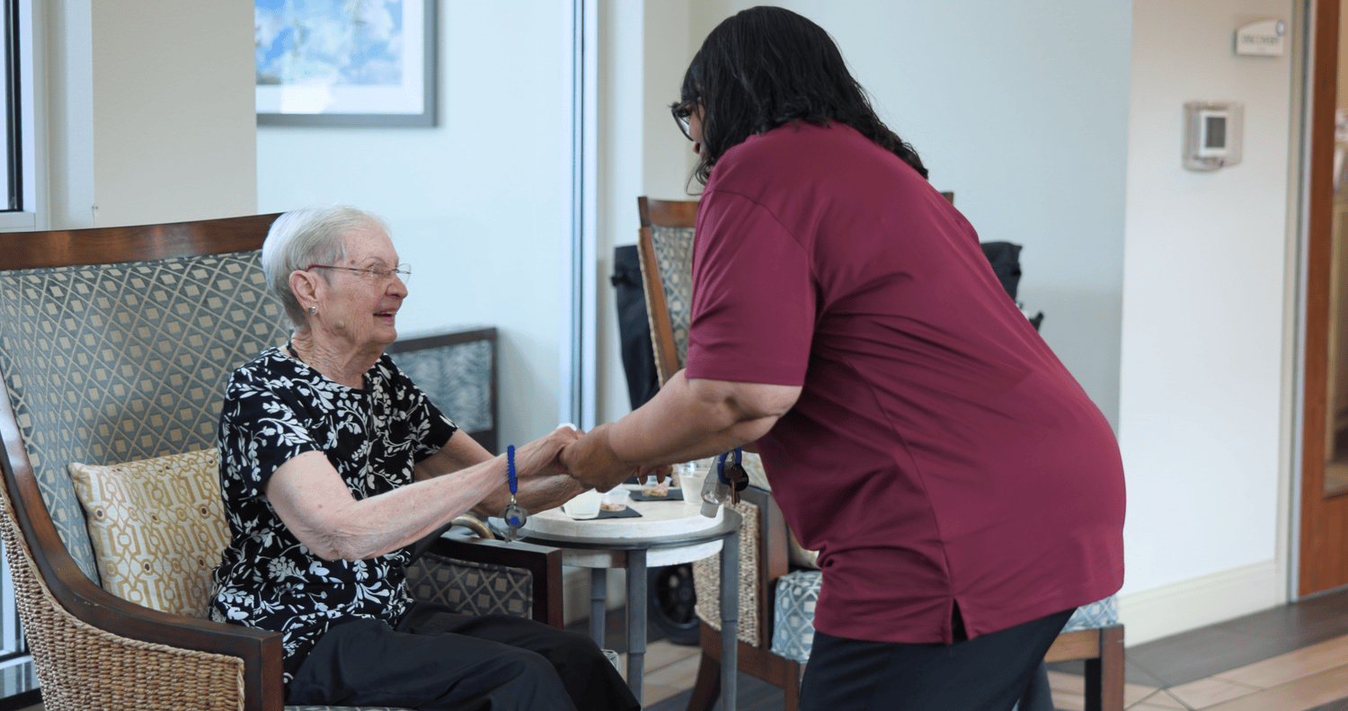 arbor-terrace-lakeway-residents-and-staff-one