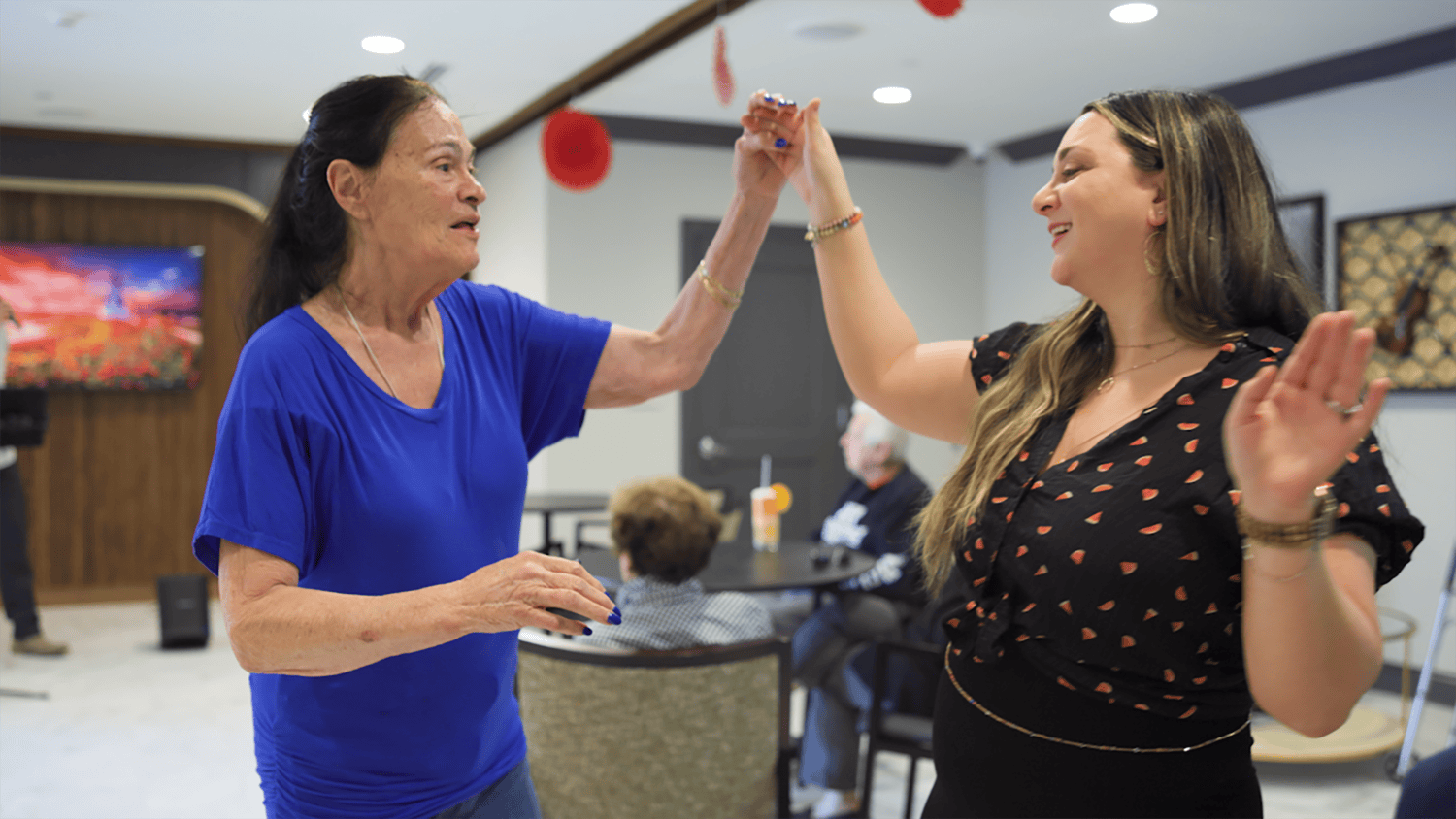 arbor-terrace-marlton-residents-and-staff-two