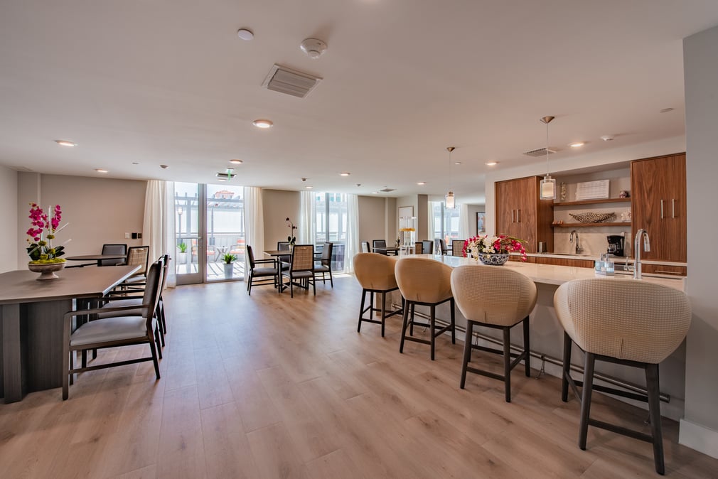 Arbor Mirabelle-Bar Area 2