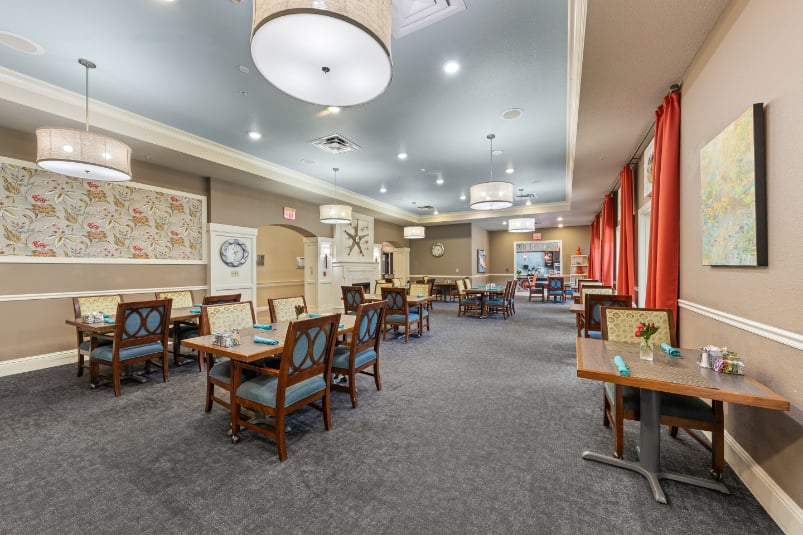 vantage-at-cityview-dining-room-one