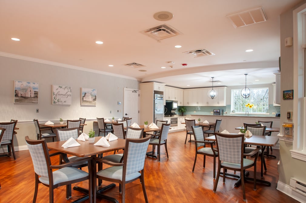 Arbor Terrace Willistown Dining Room