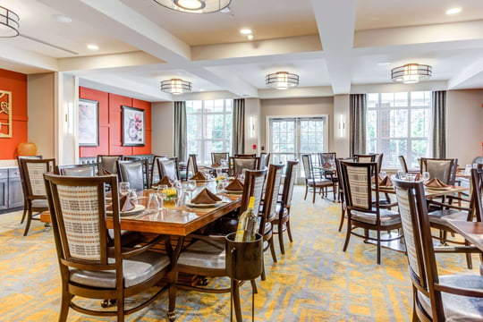 Arbor Terrace Highland Park-Dining Room