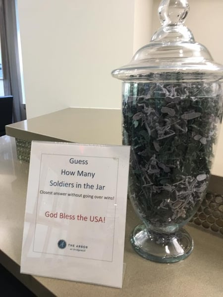 MemDay_BridgeMille_soldiers