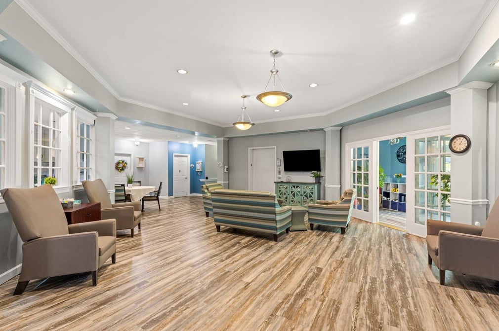 Athens Memory_Care_Living_Room_1