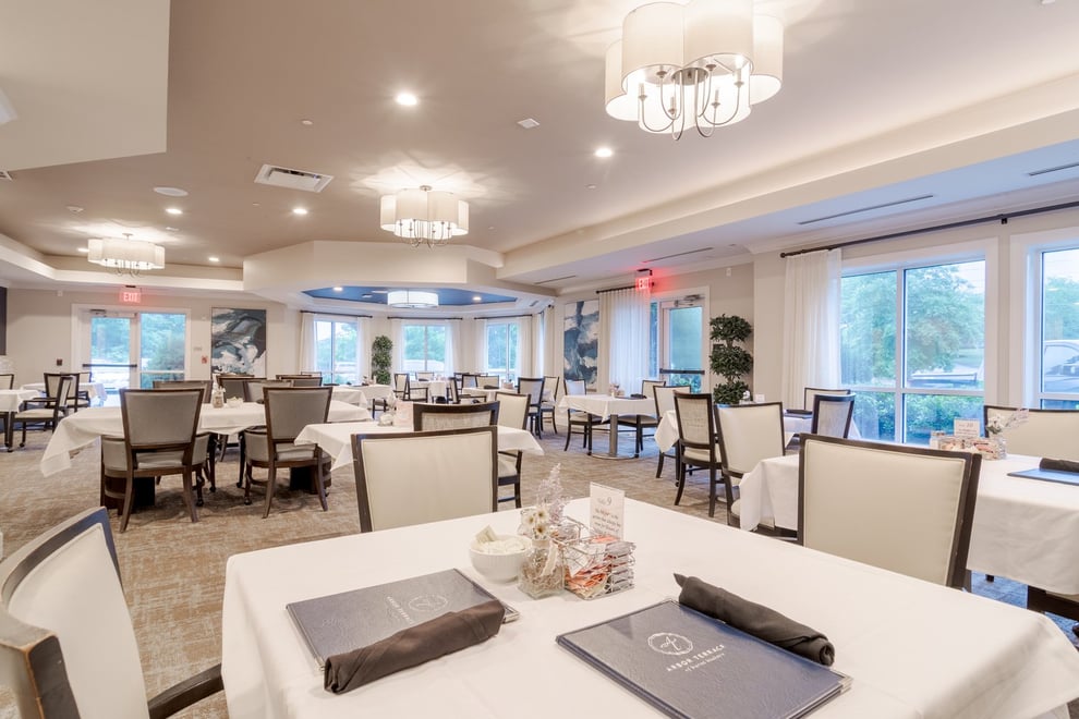 Burnt Hikckory 2025 Dining 1