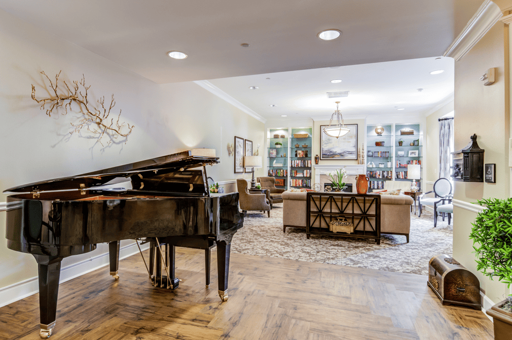 Arbor Terrace Crabapple Living Room