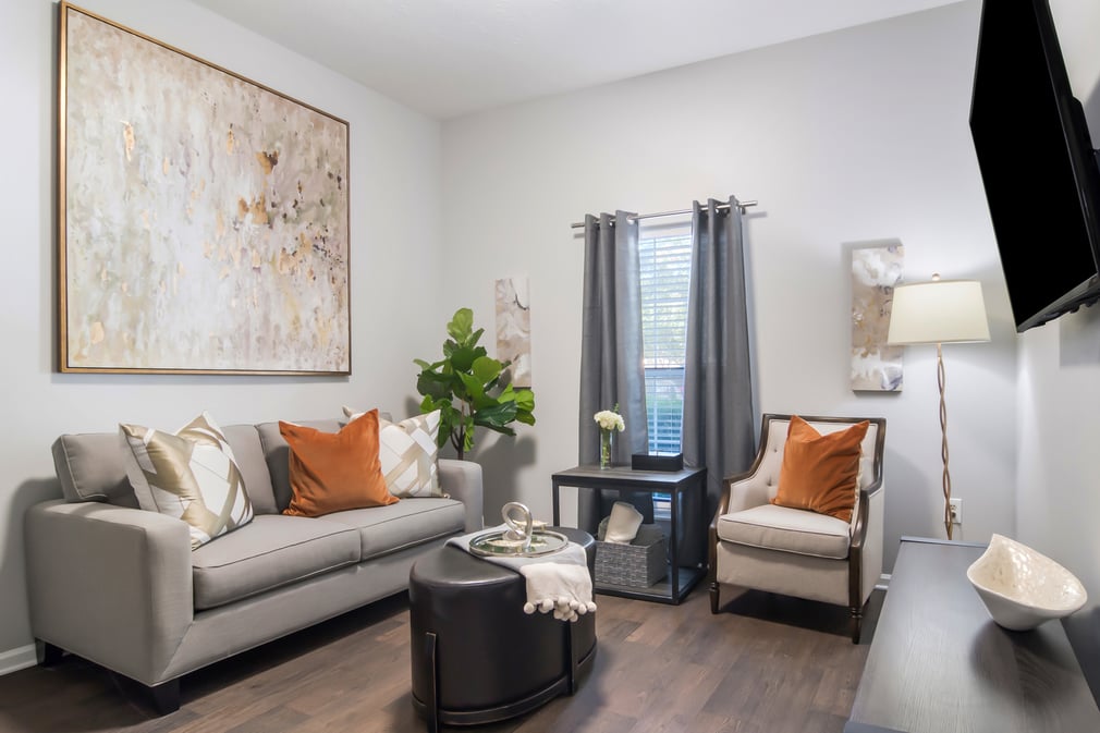 Decatur 2025 ModelLivingRoom1