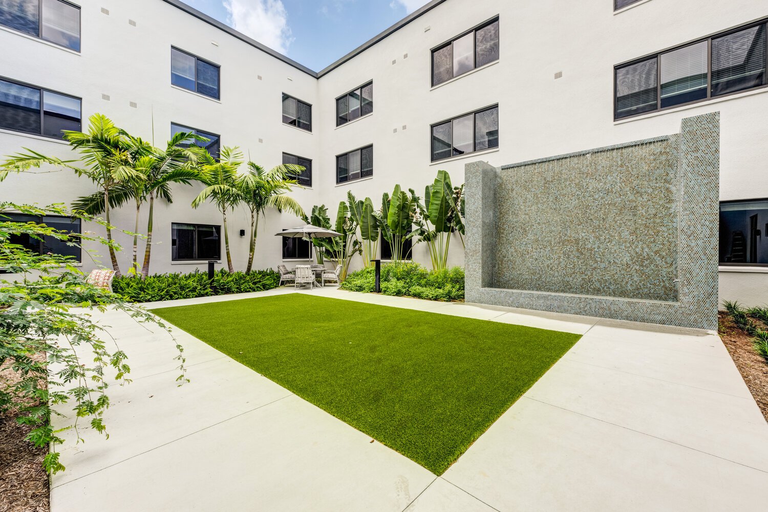 Arbor of Delray-Patio 1