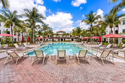 The Arbor at Lake Worth Pool Area 