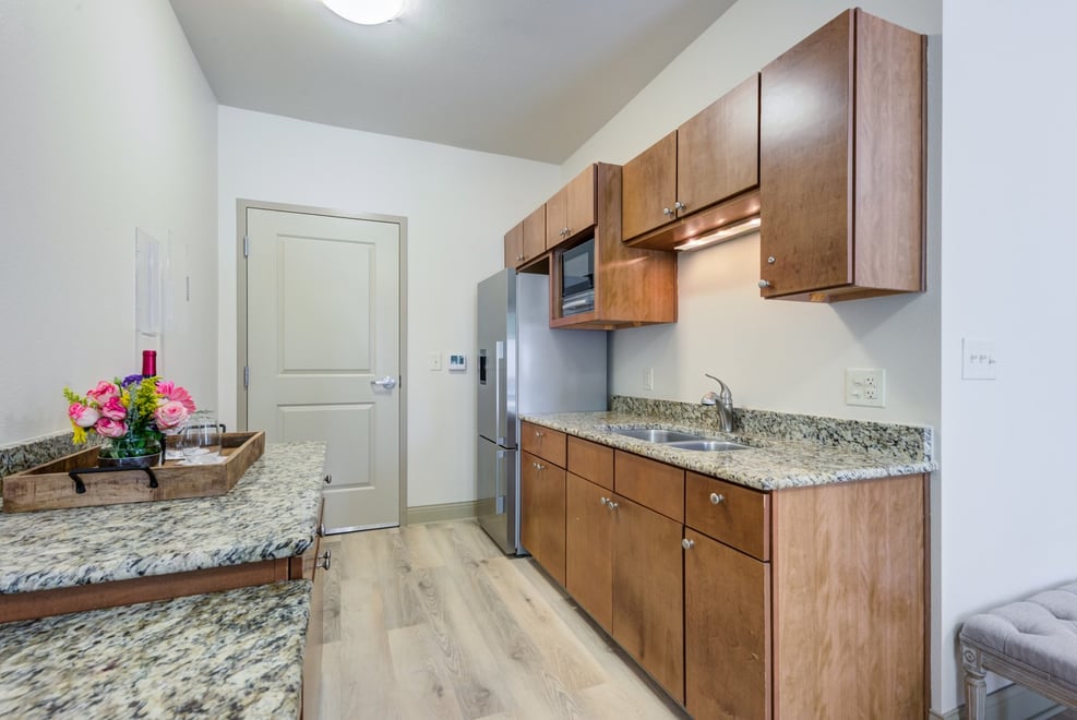 Arbor Terrace Lakeway-Kitchen
