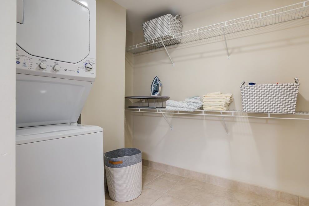 Summit of Uptown - Park Ridge-Apartment 2