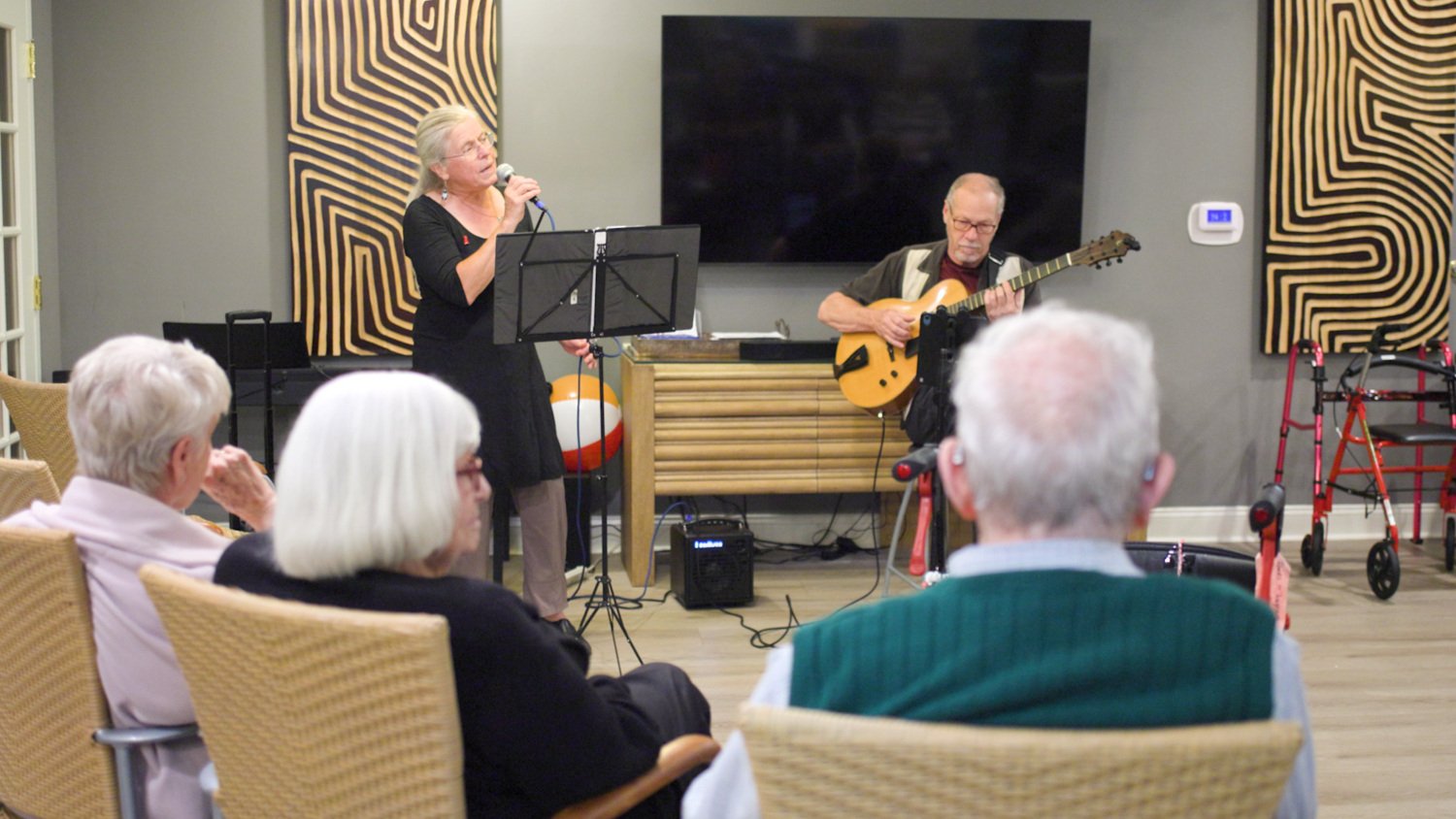 Asheville-residents-and-staff-8