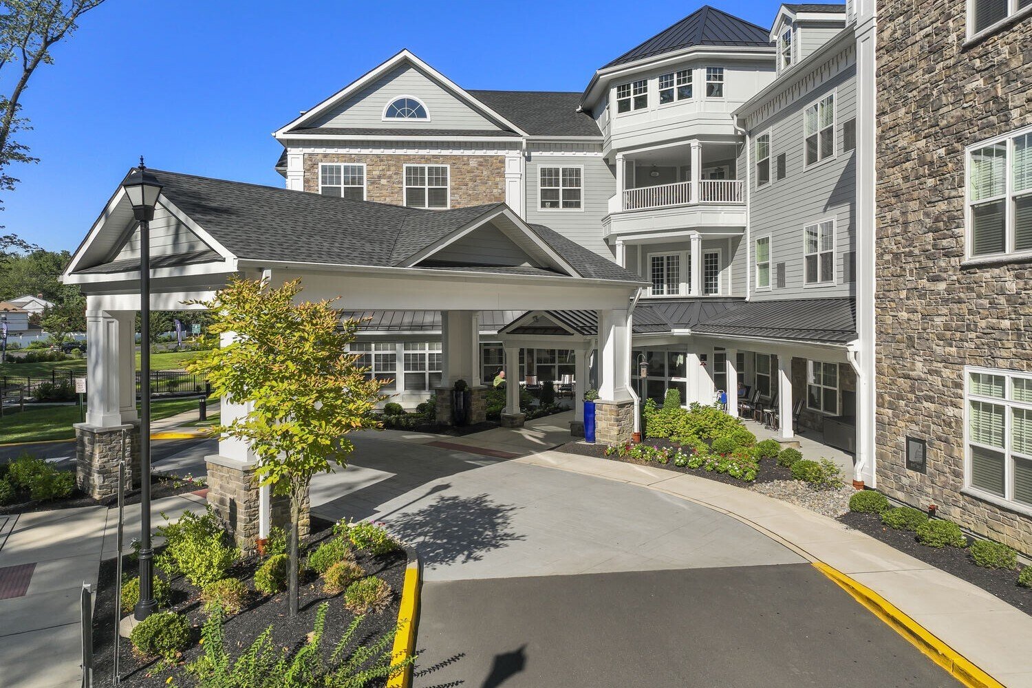 arbor-terrace-marlton-entrance-3