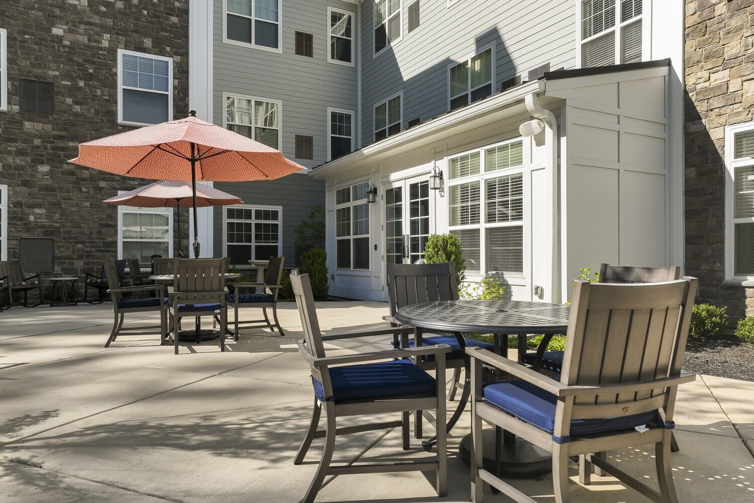 arbor-terrace-marlton-patio-1