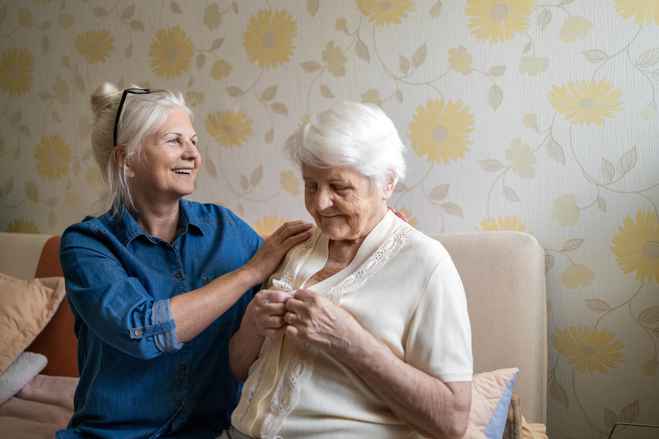 Signs Your Loved One Needs Dementia Care