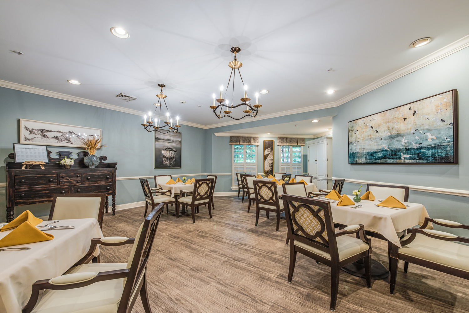 Asheville Memory_Care_Dining_1