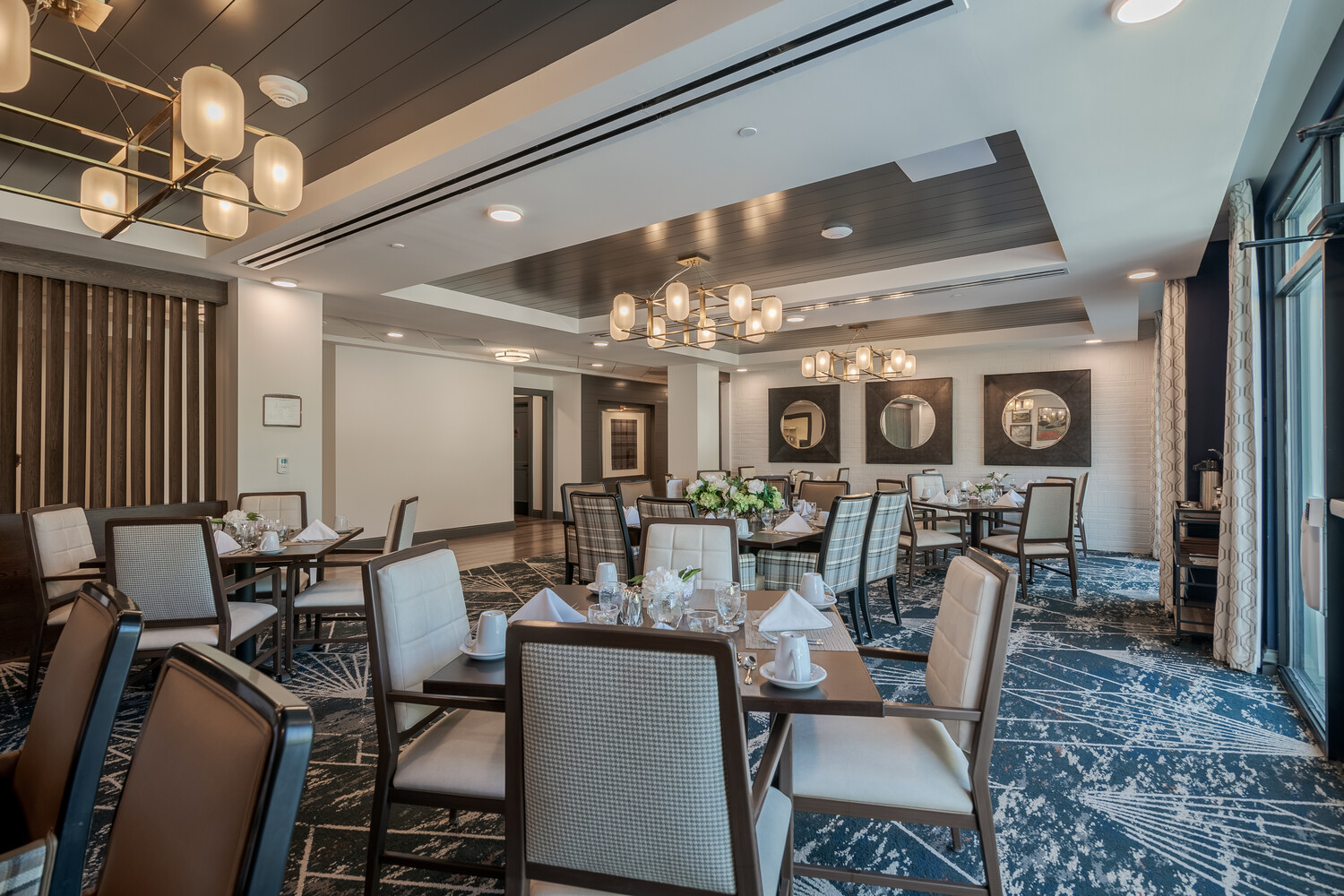 Arbor Terrace Basking Ridge-Dining 4